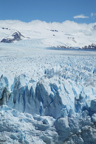 世界一周者が見た絶景!全長約35km、大迫力の「ペリト・モレノ氷河」