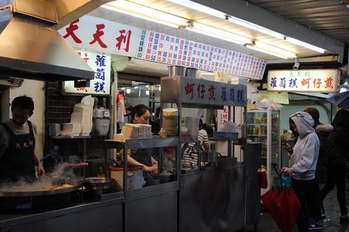 台湾のソウルフード「魯肉飯」、本場台北で食べ比べルポ!