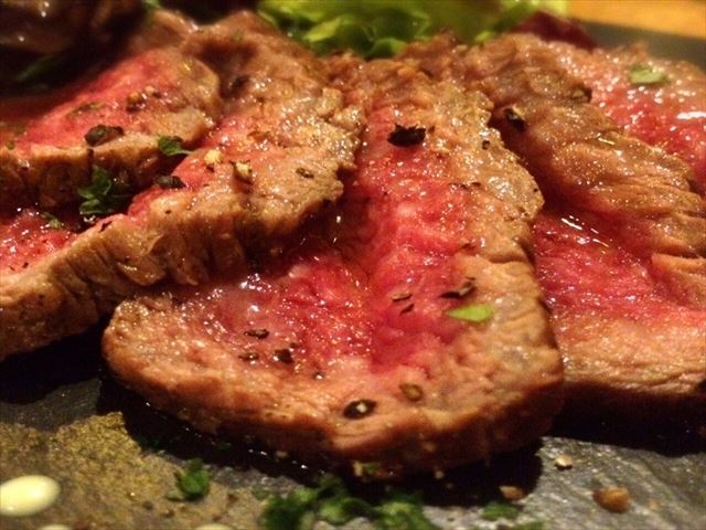 【新宿御苑】山形牛ハンバーグから函館直送鮮魚まで一気に楽しめるビストロ