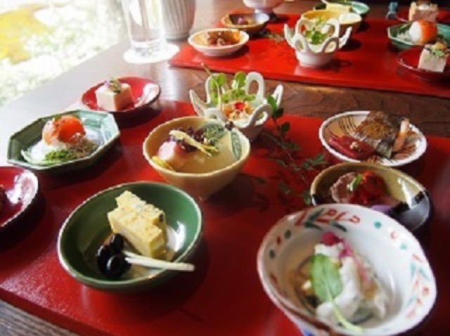 【嵐山】お値段以上の満足感!今話題のホテルで美しい昼懐石