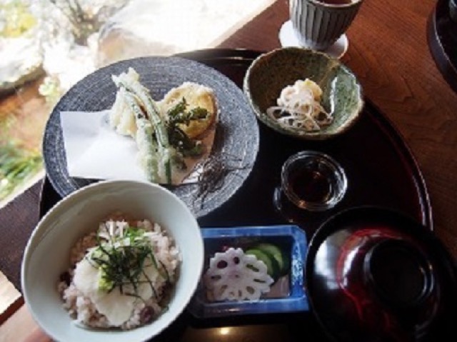 【嵐山】お値段以上の満足感!今話題のホテルで美しい昼懐石