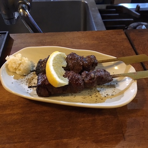 通い詰めてしまう味!いつもの立ち飲み屋「大和町モツ肉店」