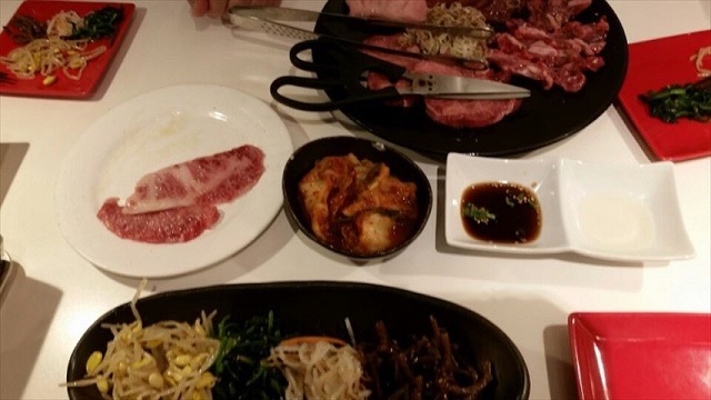 山形牛一頭買い!ワインもいただける北千住の美味しい焼肉屋さん