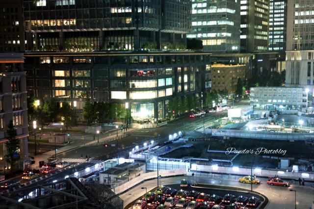 夜景を撮るのにもぴったりな「KITTE展望台」でうっとりタイム