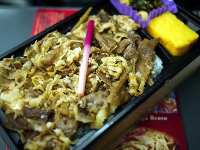 甘煮牛肉とマッシュポテトの組合せが驚愕のおいしさ!「牛じゃが弁当」