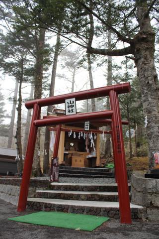 【都内から行ける】2017年こそ収入アップを!金運が高まる最強神社5選