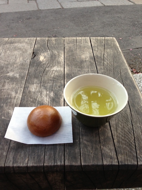 新宿から1時間・・・温泉・食と1日楽しめる「深大寺」