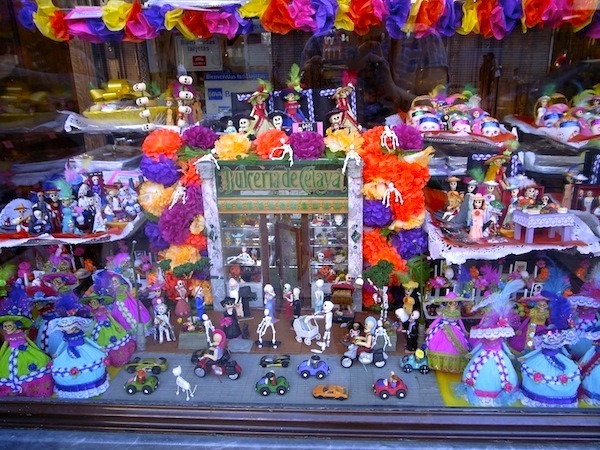 日本でメキシコのお盆、「死者の日」を祝うイベント
