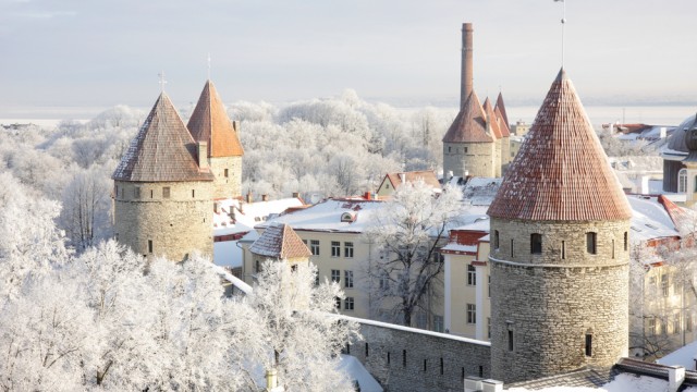 世界遺産の街並がファンタスティック！歩くだけで幸せになれる「冬景色