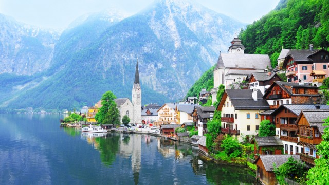 世界の湖畔で最も美しい町 ハルシュタット で癒される旅 Tabizine 人生に旅心を