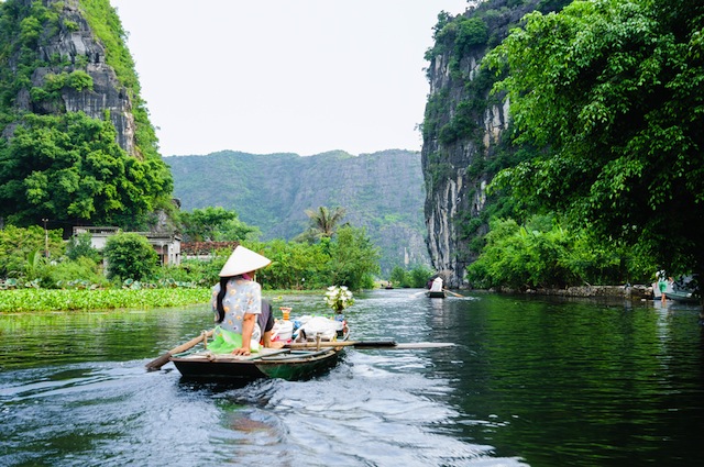 静けさ広がるベトナムの田舎「洞窟を抜けると桃源郷であった」