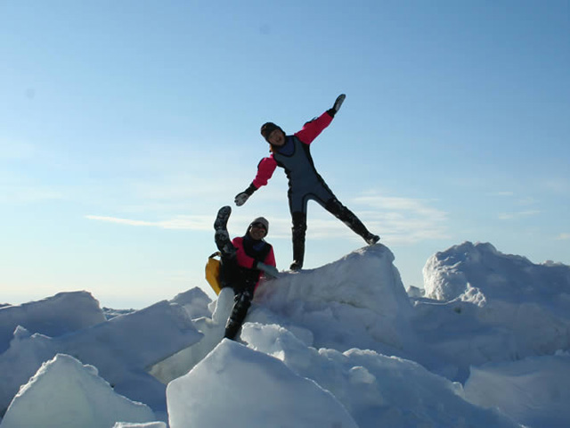 流氷の上って歩けるの？北海道「流氷の楽しみ方」