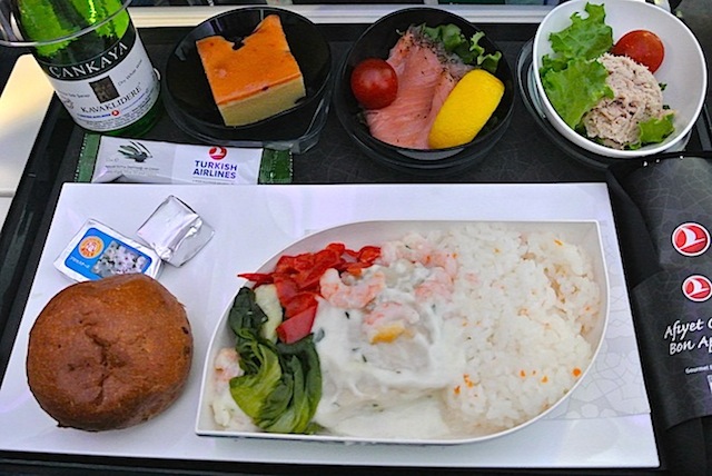 【機内食で世界巡り】トルコ航空 特別機内食「シーフードミール」