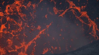 これぞ地球の神秘！大迫力の火山噴火が見られる観光スポット
