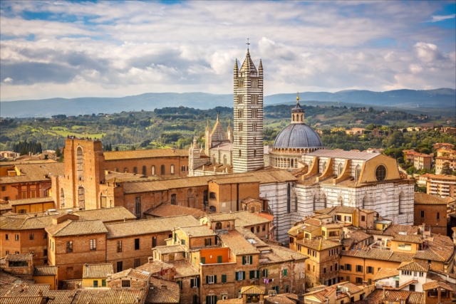 もう一度学生に戻れるならここで勉強したい。歴史を感じるイタリアの大学都市