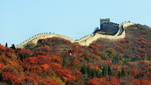 赤に染まる万里の長城、中国で見たい秋景色7選 | TABIZINE