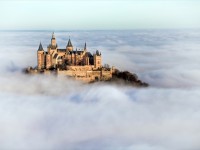 これぞ天空の城！雲海に浮かぶホーエンツォレルン城