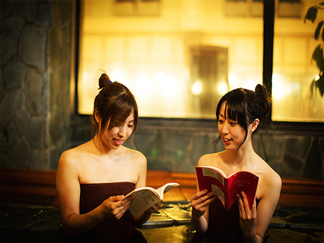 新たなカフェブーム到来?!今話題の「おふろカフェ」っ