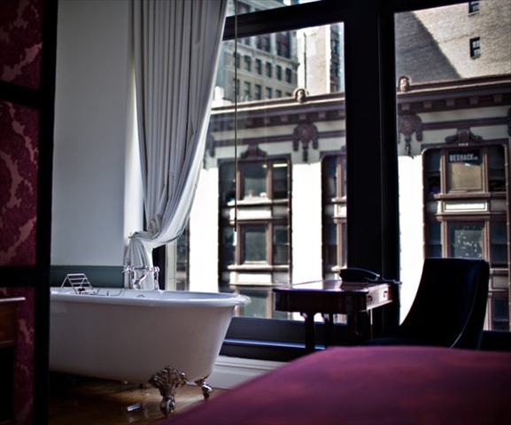 バスルームから絶景を眺められる世界のホテル