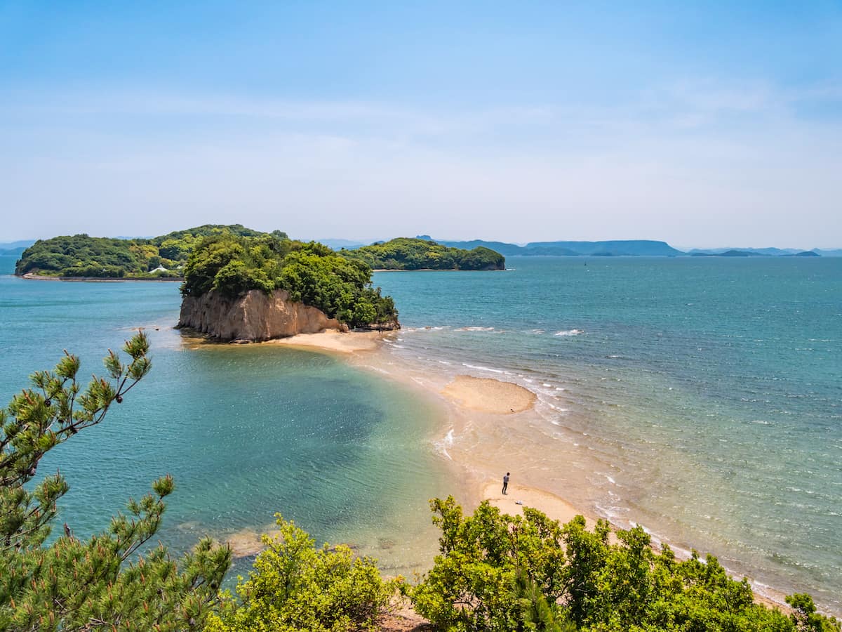 香川県小豆島の人気観光スポット「エンジェルロード」潮の満ち引き