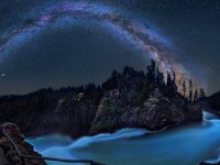 天体写真家が撮影したアメリカ国立公園と天の川のコラボレーション