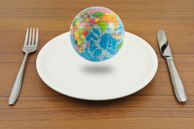 家庭料理で世界を旅する「キッチハイク」