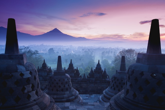 【インドネシア】謎に包まれた世界遺産。神秘なるボロブドゥール遺跡