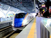 北アルプスの紅葉を空から満喫!高低差488mの絶景ロープウエー