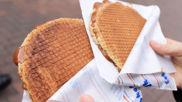 今すぐ食べに旅立ちたい オランダの絶品ｂ級グルメおやつ４選 Tabizine 人生に旅心を