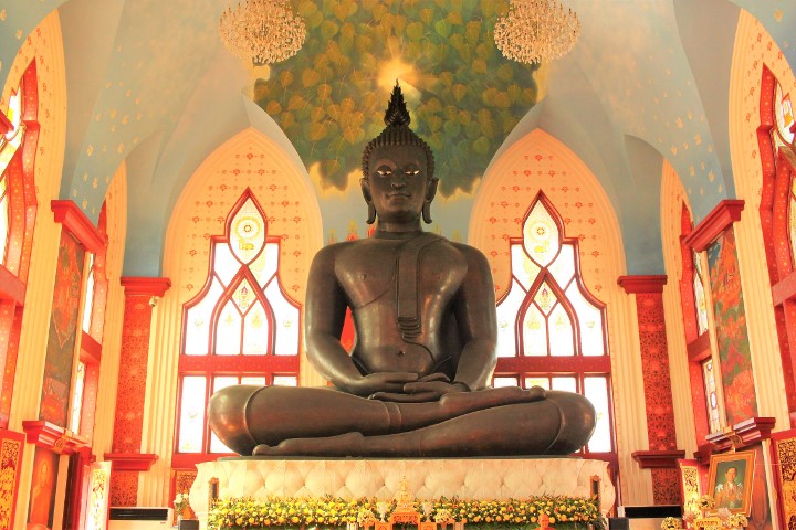 【タイ】タイ国内一の大仏塔がある「ワットタンマモンコン」を参拝！