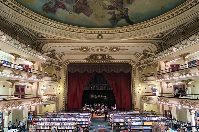 世界で２番目に美しい。劇場を改装したブエノスアイレスの書店