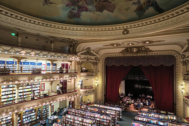 世界で２番目に美しい。劇場を改装したブエノスアイレスの書店