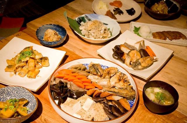 【神楽坂】都内にいながら日本中の離島料理が食べられる「離島キッチン」
