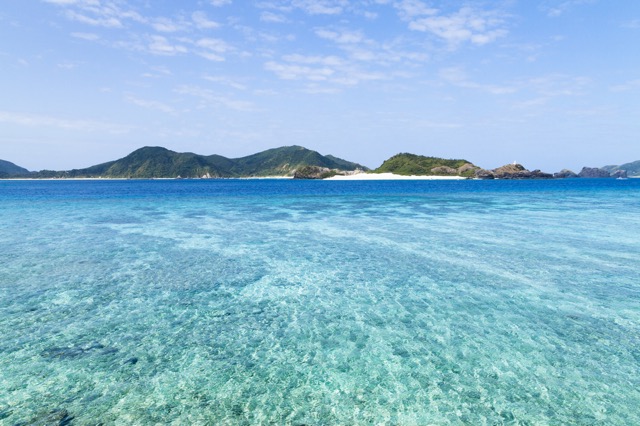 世界的ガイドブックが選ぶ！アジアのトップビーチに国内で唯一入った島々がすごい
