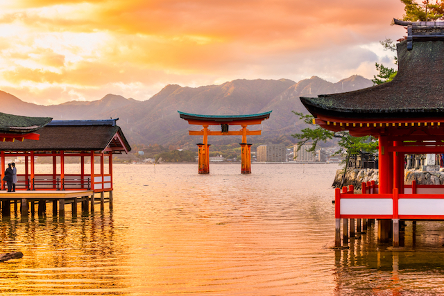 ３位が姫路城で２位が厳島神社 行ってよかった日本の世界遺産１位は