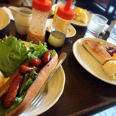 【京都】地元民御用達の絶品朝食。レトロな雰囲気が素敵な「高木珈琲」