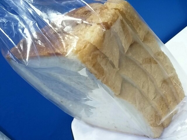 豊洲のパンランキング堂々１位！コスパ抜群「ペル・エ・メル」のふかふかパン