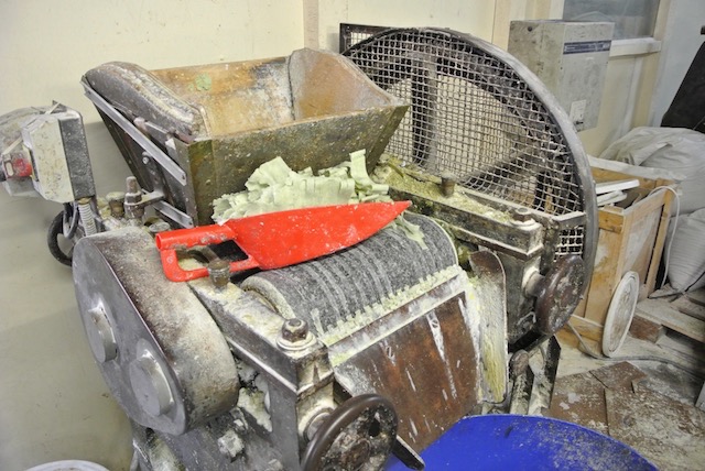 南仏土産の定番「マルセイユ石鹸」の魅力を探る、石鹸工場見学の旅