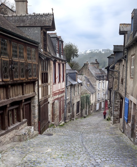 フランス ブルターニュ 中世の面影が色濃く残る街 ディナン 2 3 Tabizine 人生に旅心を