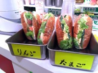 新橋のオアシス！100円で手作りサンドイッチが食べられるジューススタンド