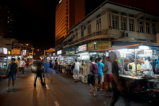 【ペナン島】東南アジアといえば屋台！地元の人で大賑わいの小さな夜市