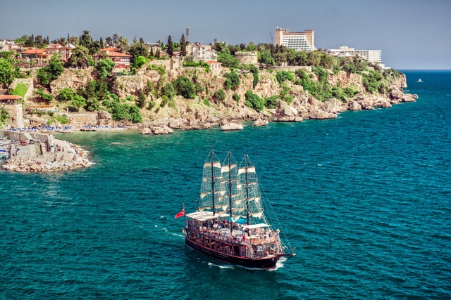 青い海も街歩きも楽しめる地中海リゾート トルコのアンタルヤが素敵 Tabizine 人生に旅心を