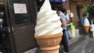 【秋川渓谷】払沢の滝のそばにはおいしすぎる豆乳ソフトクリームがあった!?