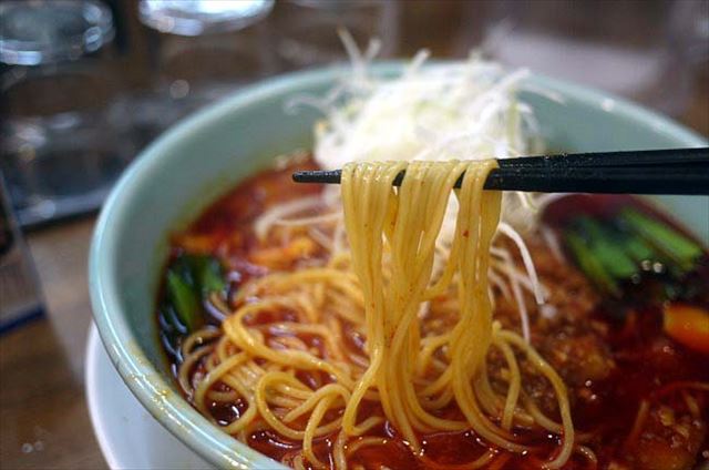 【恵比寿の野郎ラーメン】一度食べたら絶対ハマる「シャーベット葛冷麺」