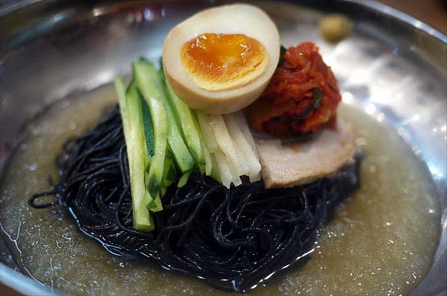 【恵比寿の野郎ラーメン】一度食べたら絶対ハマる「シャーベット葛冷麺」