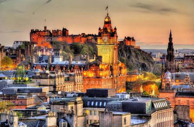 【連載】海外一人旅！初心者・女性にもおすすめの国はどこ？／第10回「ヨーロッパ最古の王国・スコットランドを訪ねて」