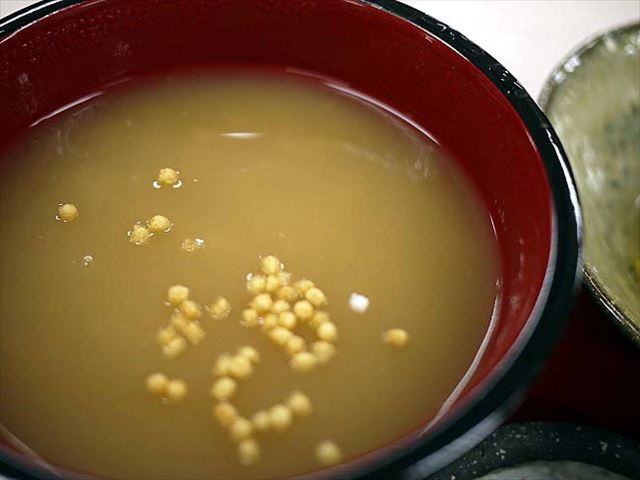 朝早くから奈良を感じる朝食。一言主神社近く「神仙境」の茶粥定食