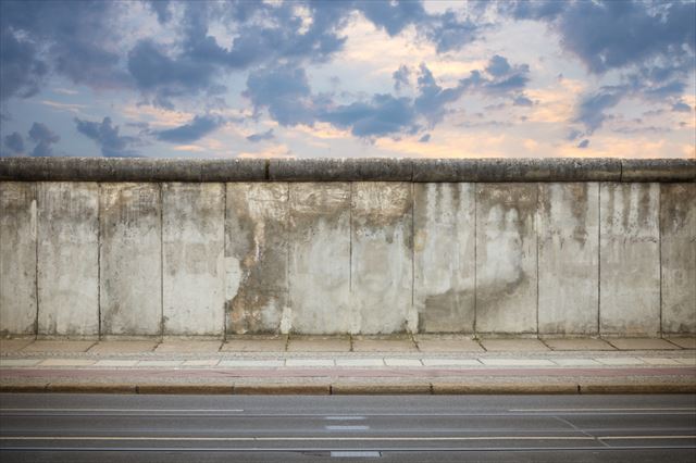 【連載】人類の悲劇を学ぶダークツーリズム。冷戦を象徴する「ベルリンの壁」