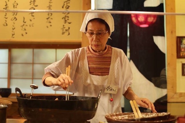 【札幌】主役がおばぁちゃんのスープカレー屋「おくしばぁちゃん」って？