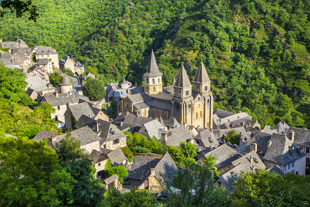 一生に一度は行ってみたい！「本当のフランス」を感じる最も美しい村６選